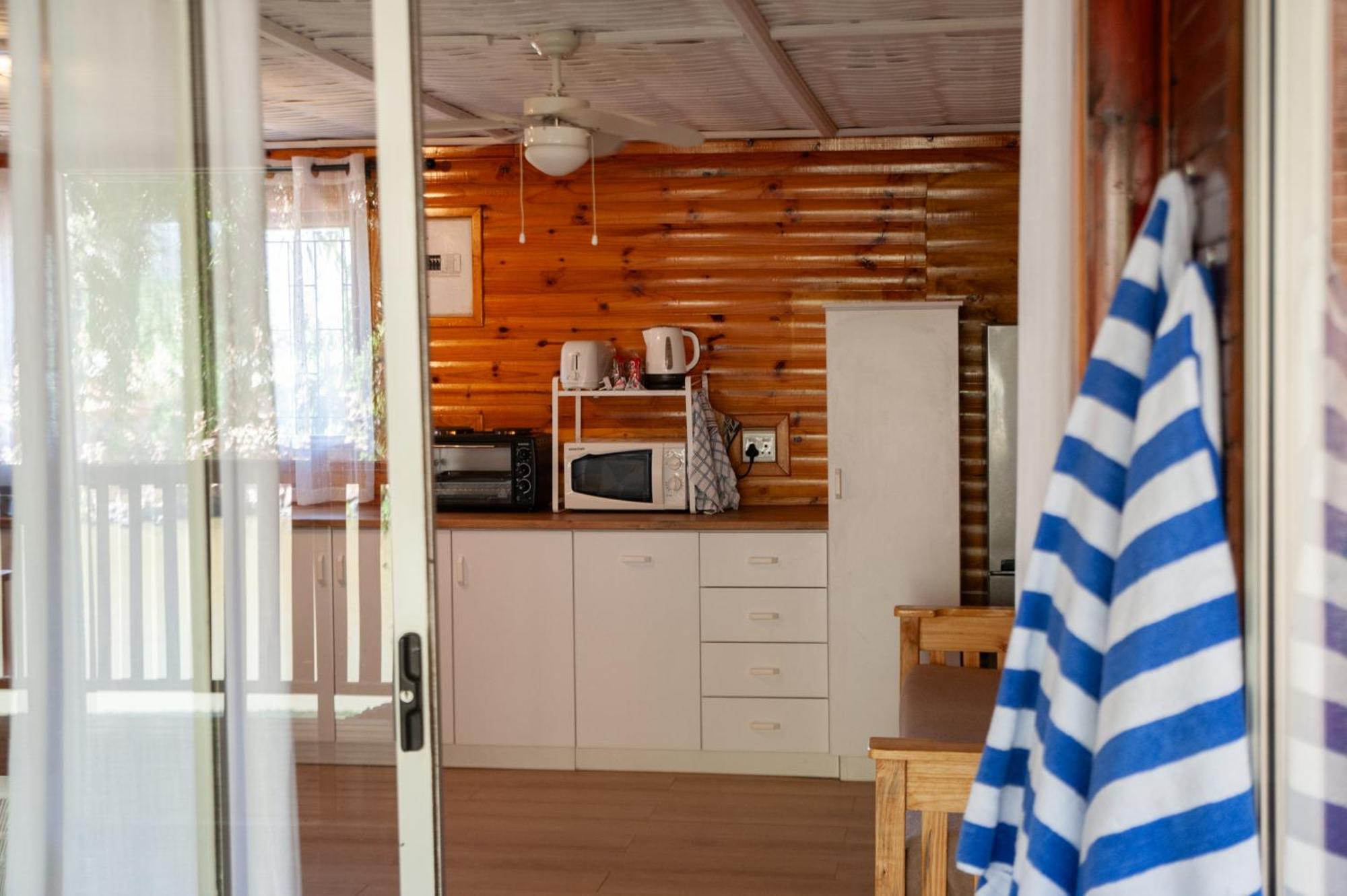 Olifantskrans River Cabins Bonnievale Esterno foto